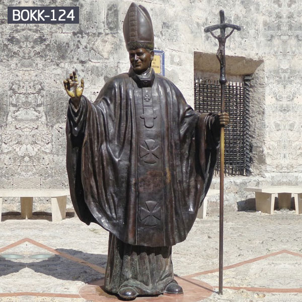 Life size bronze pope hold crosier catholic statues outdoor