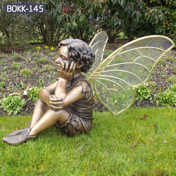 Outdoor bronze cherub statue with wings for lawn decoration