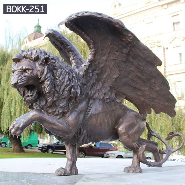 Garden ornaments winged lion bronze yard statue to buy