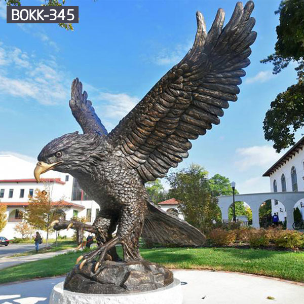 Outdoor metal bald eagle garden sculptures for sale