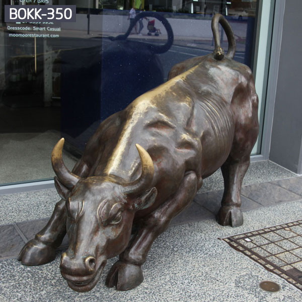 Finished chicago wall street charge bull sculpture replica costs