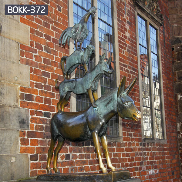 The Breman Town-Musicians bronze casting animal tower garden sculptures